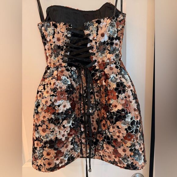 NWOT Bronx and Banco Maraya Sequin Strapless Mini Dress in Multi - Picture 7 of 14